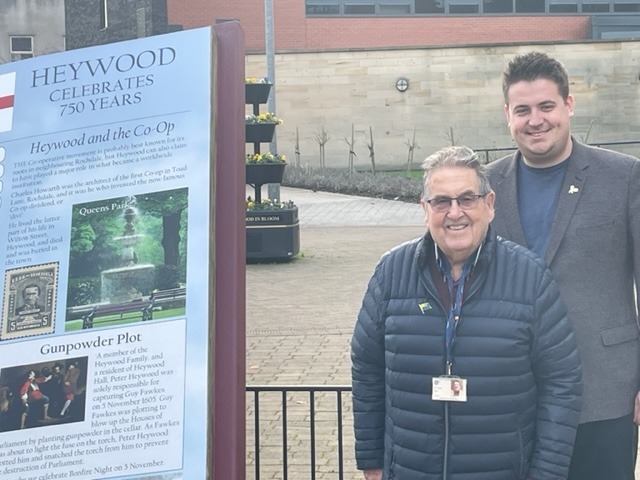 Cllr Peter Rush (front) and Cllr John Blundell