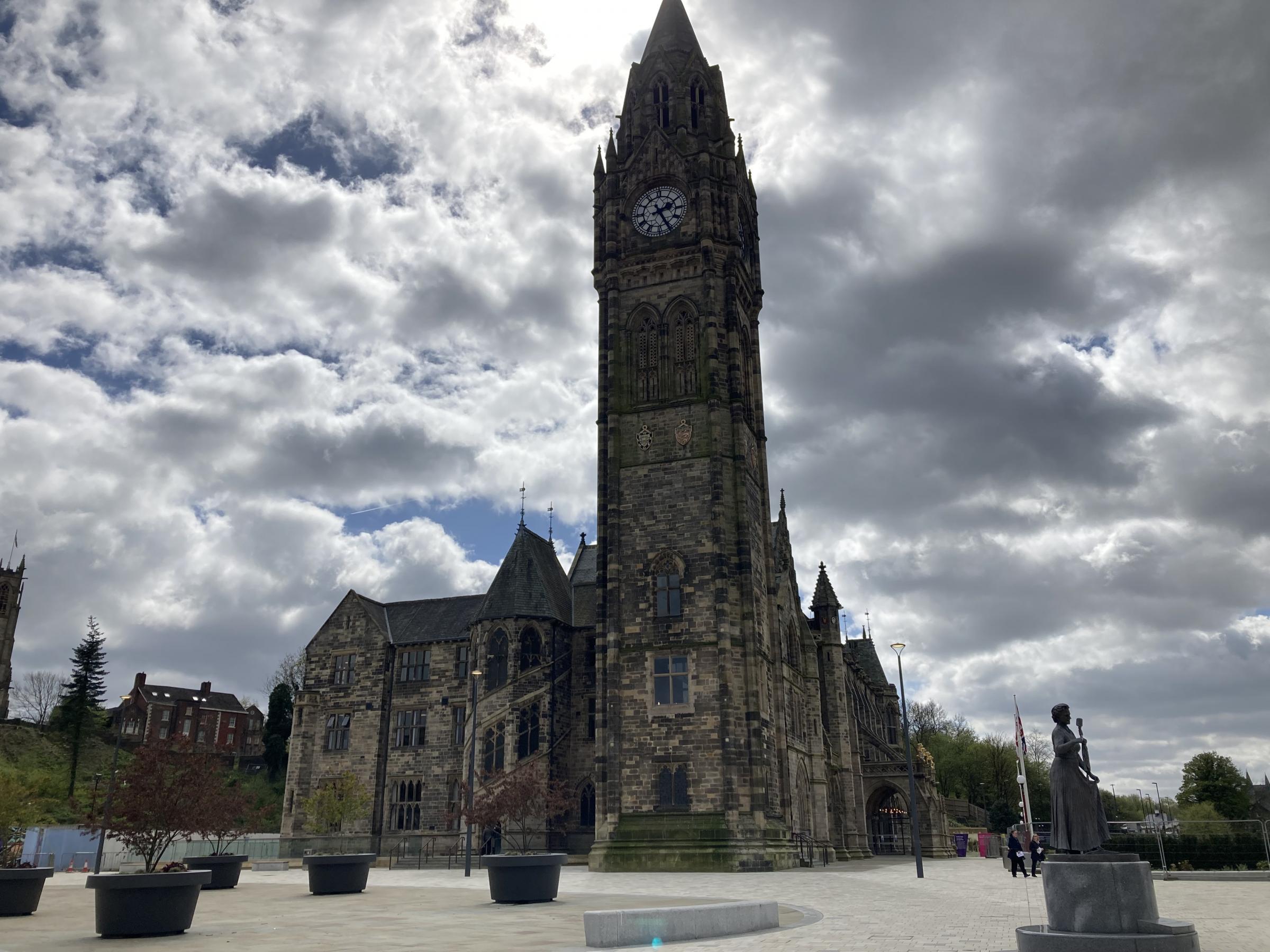 Rochdale Town Hall (Picture: Local Democracy Reporting Service)